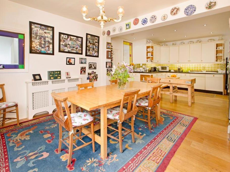 Bed and Breakfast Anchor House Дартмаут Экстерьер фото